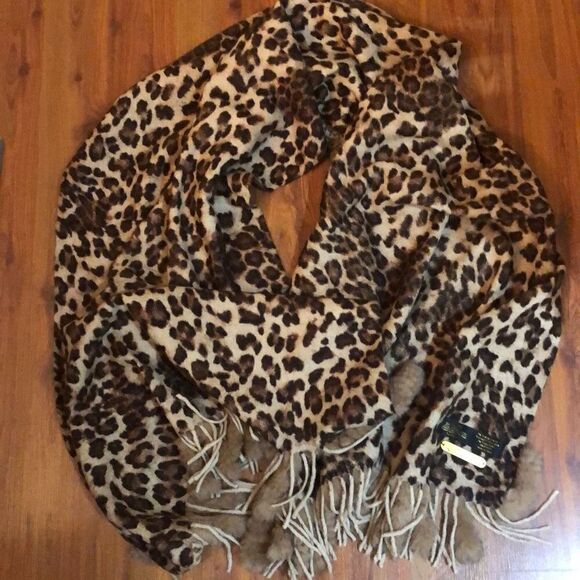 La Fiorentina luxury Leopard paisley reversible wrap shawl with rabbit fur and w - Picture 1 of 7